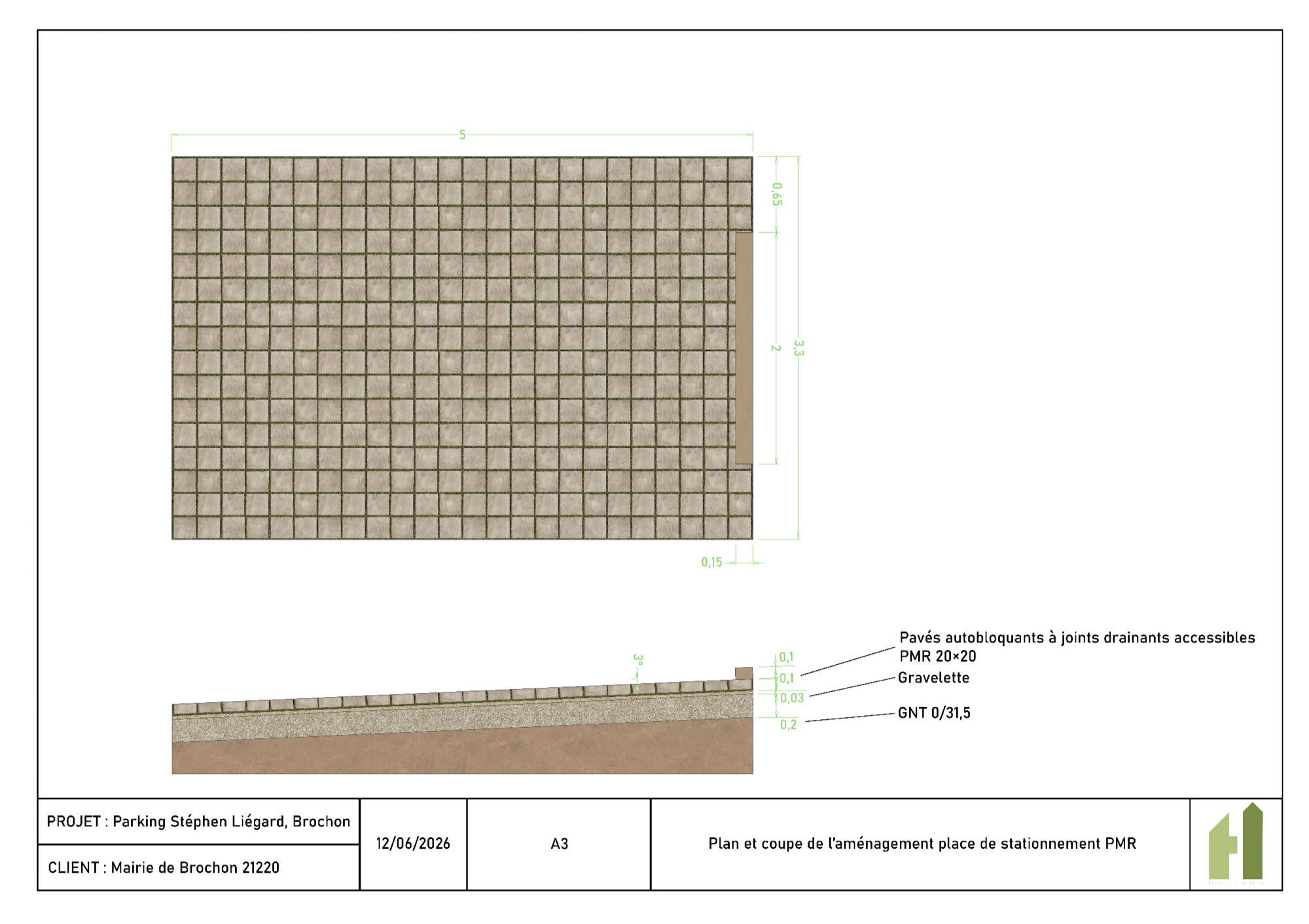 Plan et coupe d'une place de stationnement drainante (PMR)